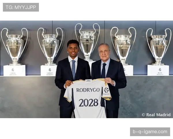 Rodrygo续约谈判最新进展:皇马与球员就新合同条款持续磋商 Rodrygo续约谈判最新进展:皇马与球员就新合同条款持续磋商